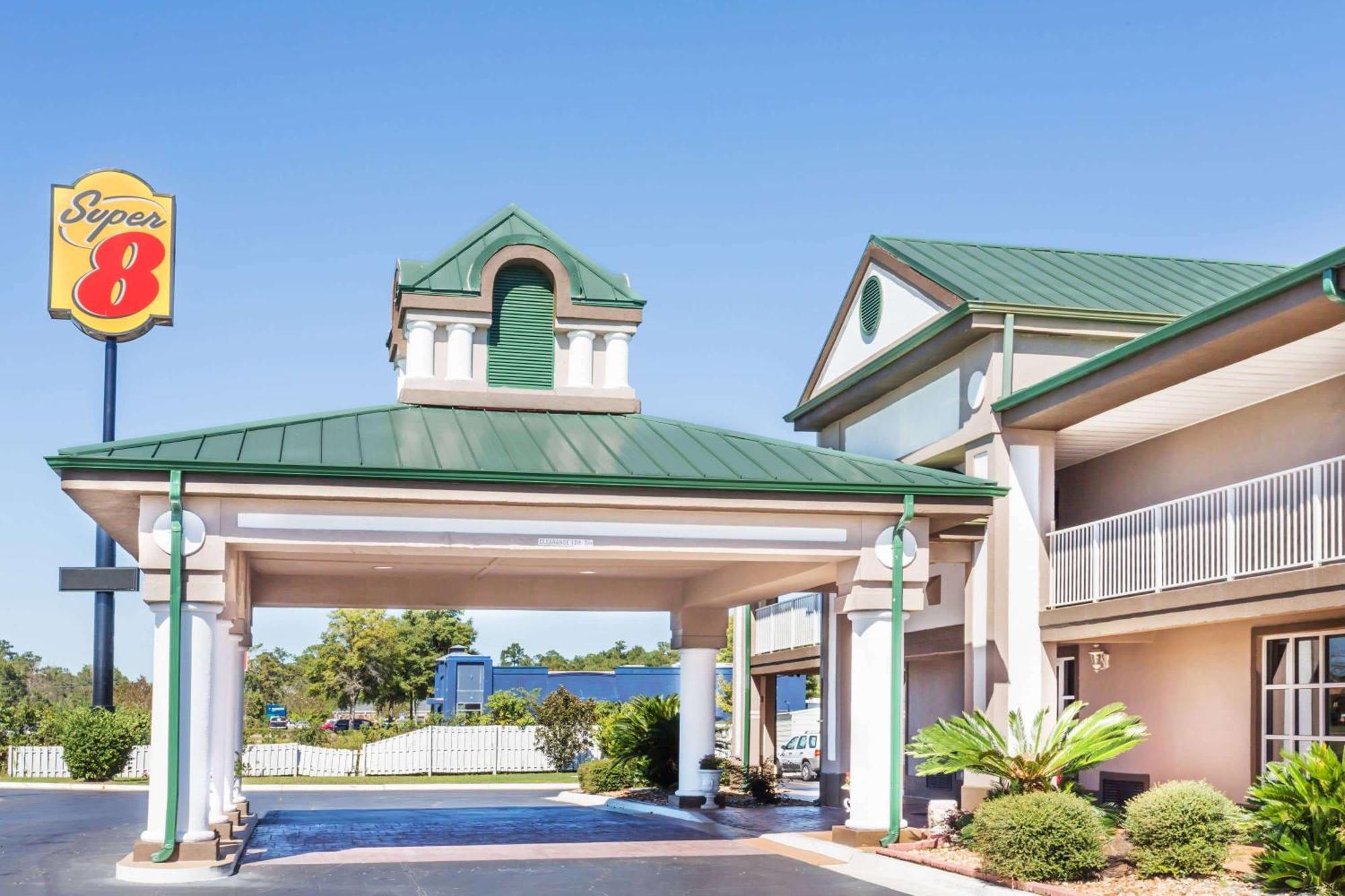ซูเปอร์ 8 บาย วินด์แฮม มาเรียนนา Hotel ภายนอก รูปภาพ